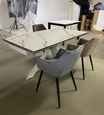 Стол BELLUNO 160 KL-188 Контрастный мрамор матовый, итальянская керамика/ белый каркас М-City
