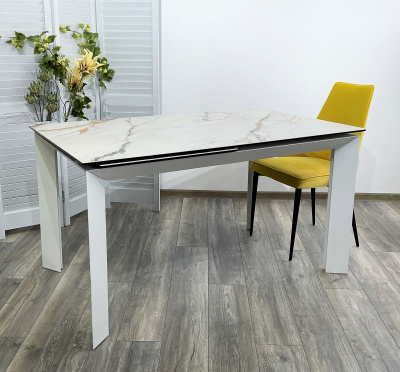 Стол CREMONA 140 KL-188 Контрастный мрамор / белый каркас М-City