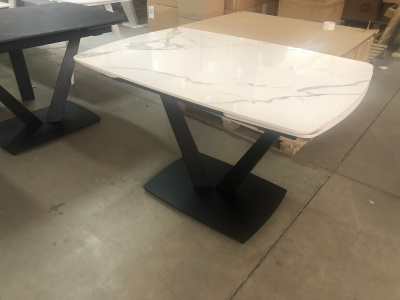 Стол ALATRI 120 GLOSS STATUARIO WHITE SINTERED STONE / BLACK М-City