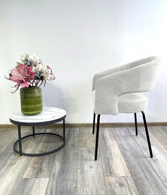Стул SNUG WZ2042-18 белая галька, фактурный велюр / черный каркас, M-City